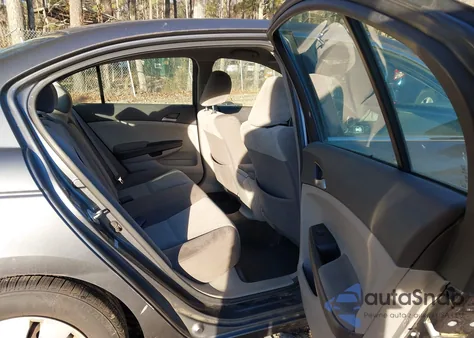 2010 Honda Accord 2.4 Lx из США, поврежденный, VIN 1HGCP2F33AA065895